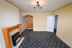 Lounge- click for photo gallery